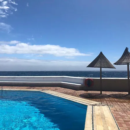 Sea View Salt Water Pool - 2 Daire
