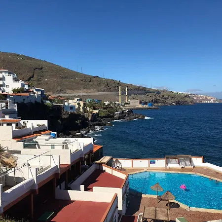 Sea View Salt Water Pool - 2 Daire *